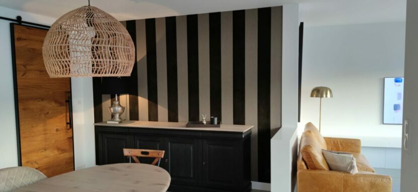 DECORATION INTERIEURE SALON ET SALLE A MANGER - EFFETS DE MATIERE CHOLET